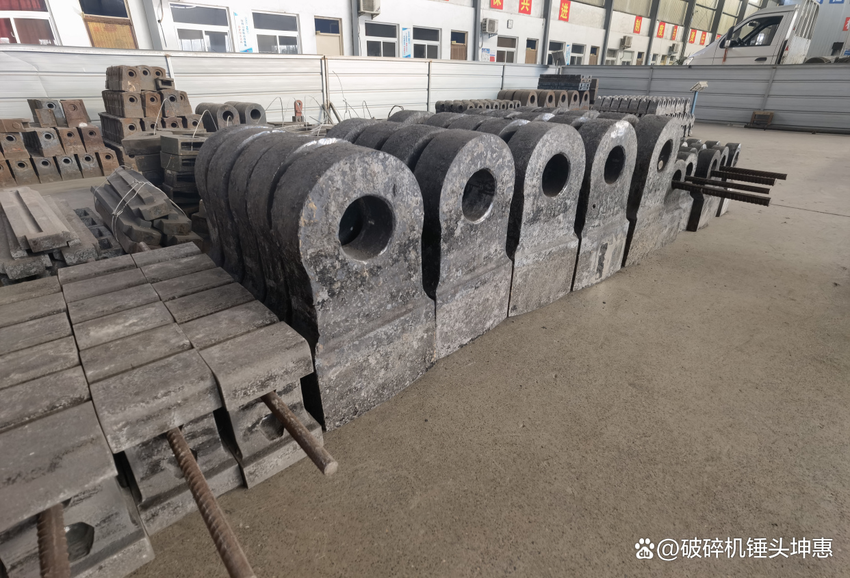 高鉻鑄鐵破碎機錘頭壽命短的真正原因是什么？